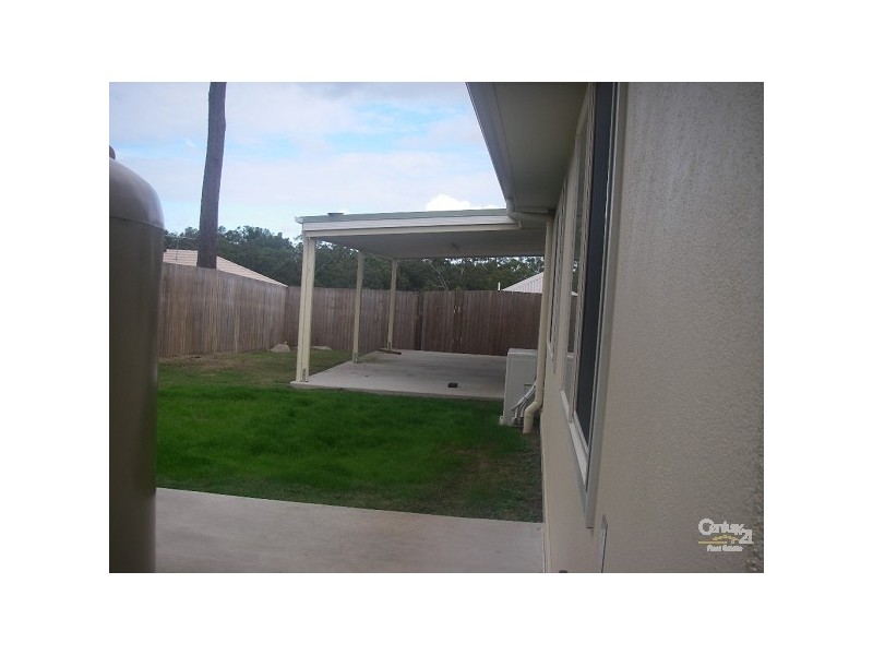 15 Benarkin Close, Waterford QLD 4133