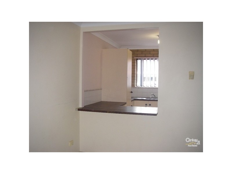 1/8 Arac, Woodridge QLD 4114