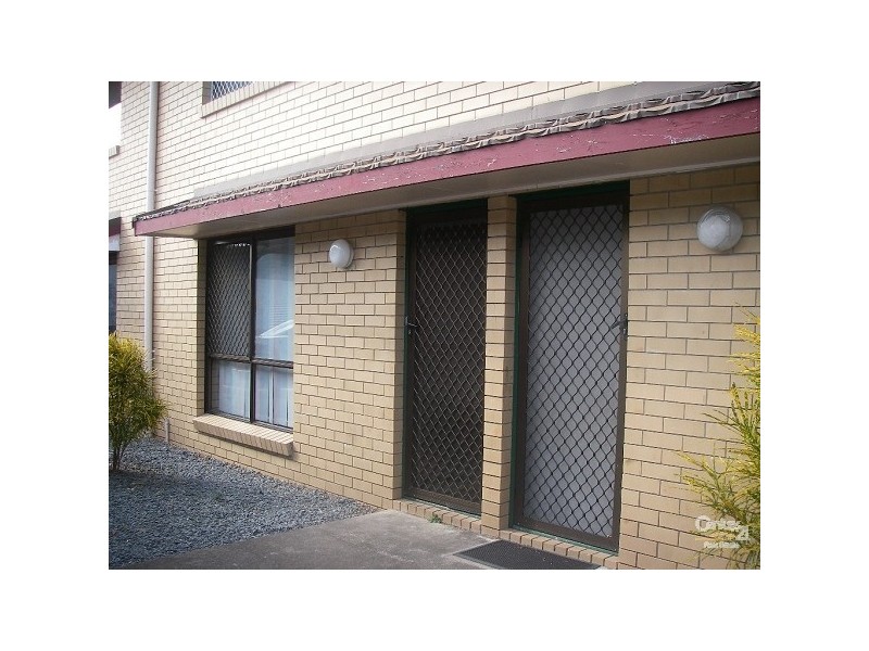 2/8 Arac, Woodridge QLD 4114