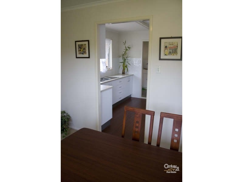 12 Claudia, Kingston QLD 4114