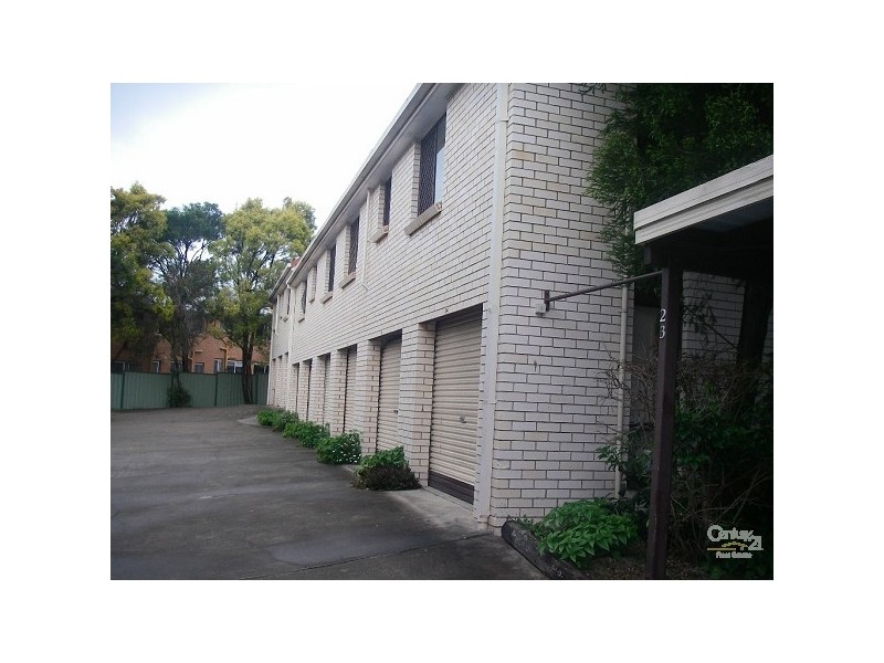 16/28 Defiance Road, Logan Central QLD 4114