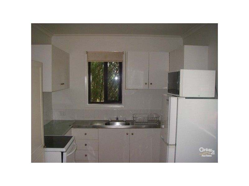 16/28 Defiance Road, Logan Central QLD 4114