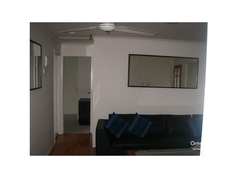 16/28 Defiance Road, Logan Central QLD 4114