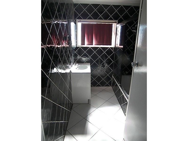 494 Kingston Road, Kingston QLD 4114