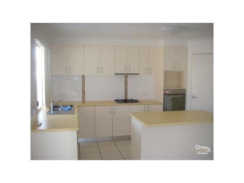 15 Benarkin, Waterford QLD 4133