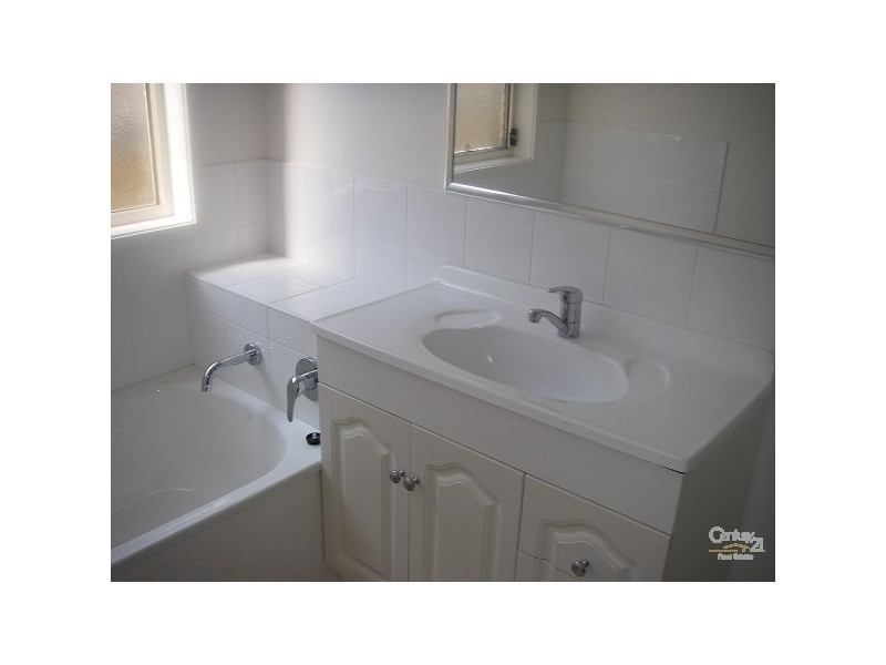 15 Benarkin, Waterford QLD 4133