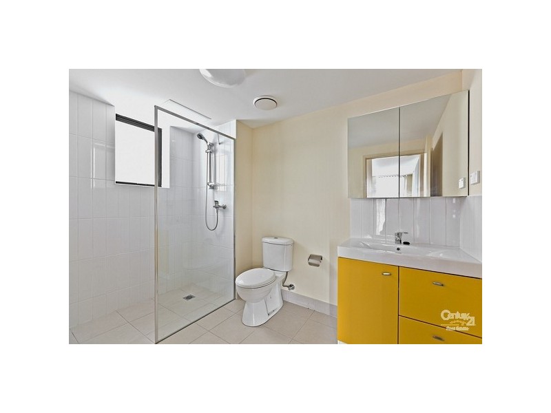 10/23-25 Blackwood Road, Logan Central QLD 4114