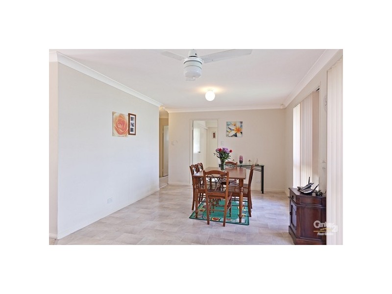 2 Dalvena Street, Marsden QLD 4132