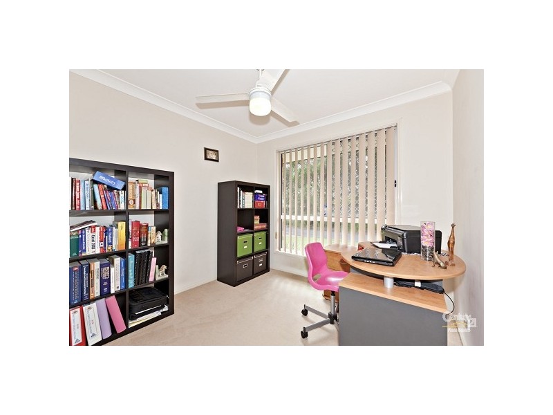 2 Dalvena Street, Marsden QLD 4132