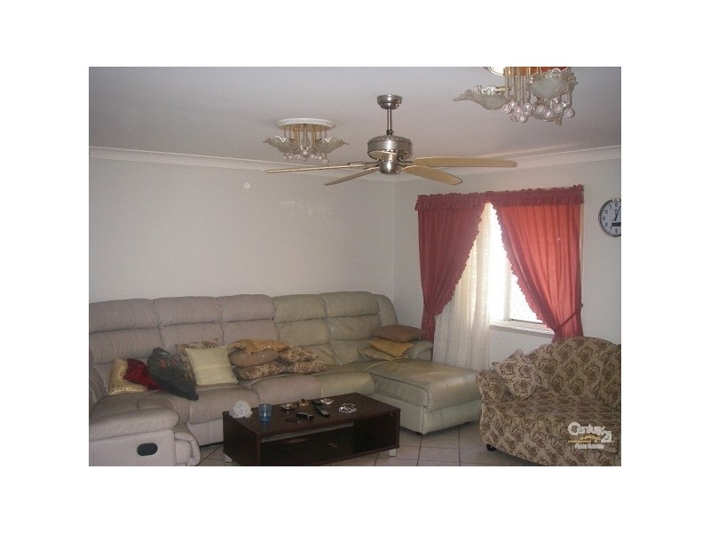 2 Harrison Street, Stretton QLD 4116