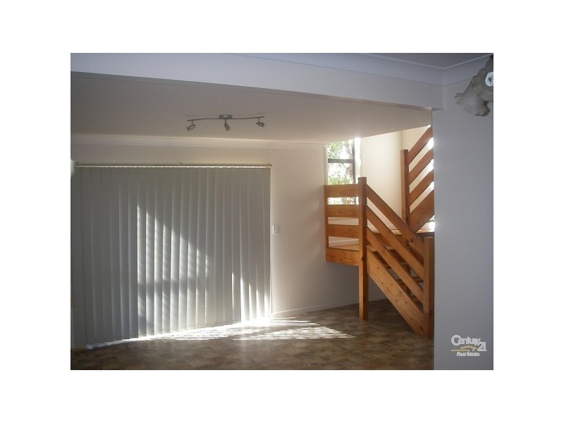 4/15 Smith RD, Woodridge QLD 4114