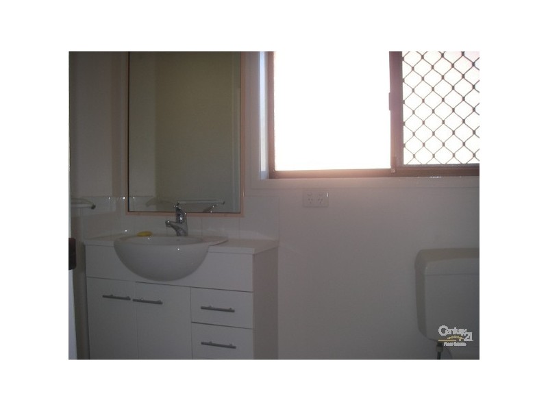 4/15 Smith RD, Woodridge QLD 4114