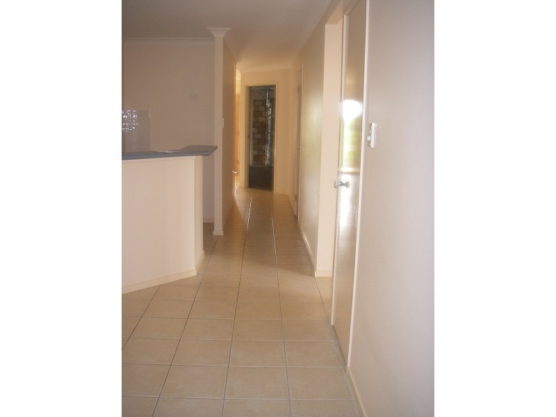 20 Farzana Place, Underwood QLD 4119