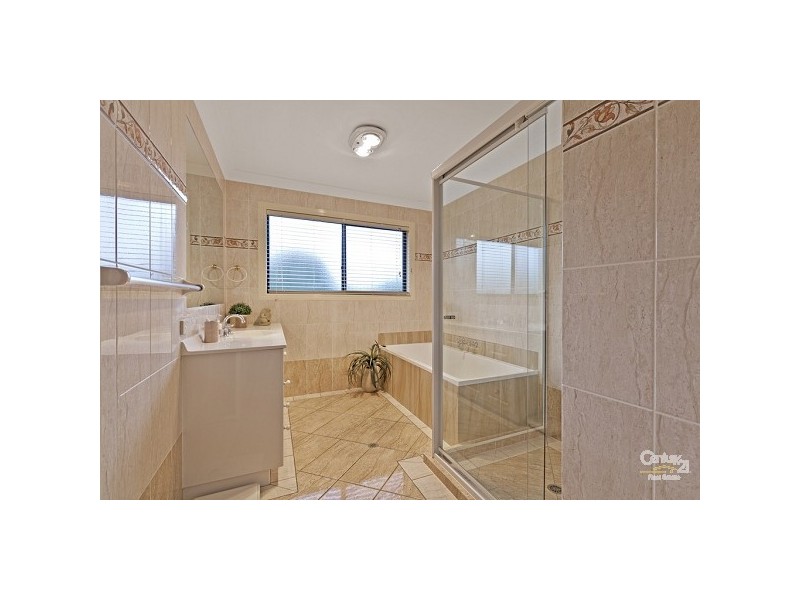 11 Breezeway Ct, Kuraby QLD 4112