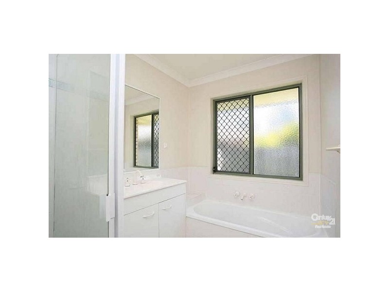 18 CLAREMONT PLACE, Drewvale QLD 4116