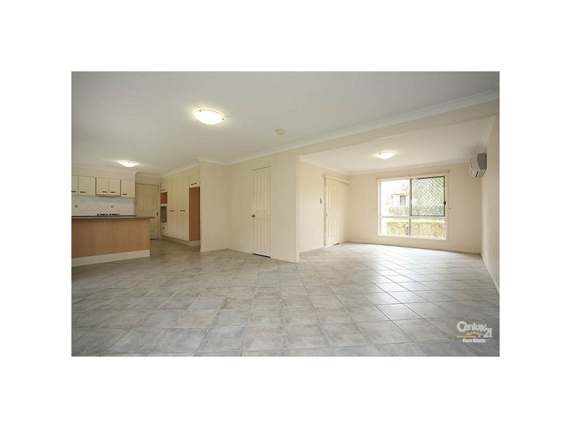 12 Outlook Place, Kuraby QLD 4112