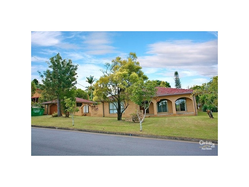 1 Hilarie Avenue, Springwood QLD 4127