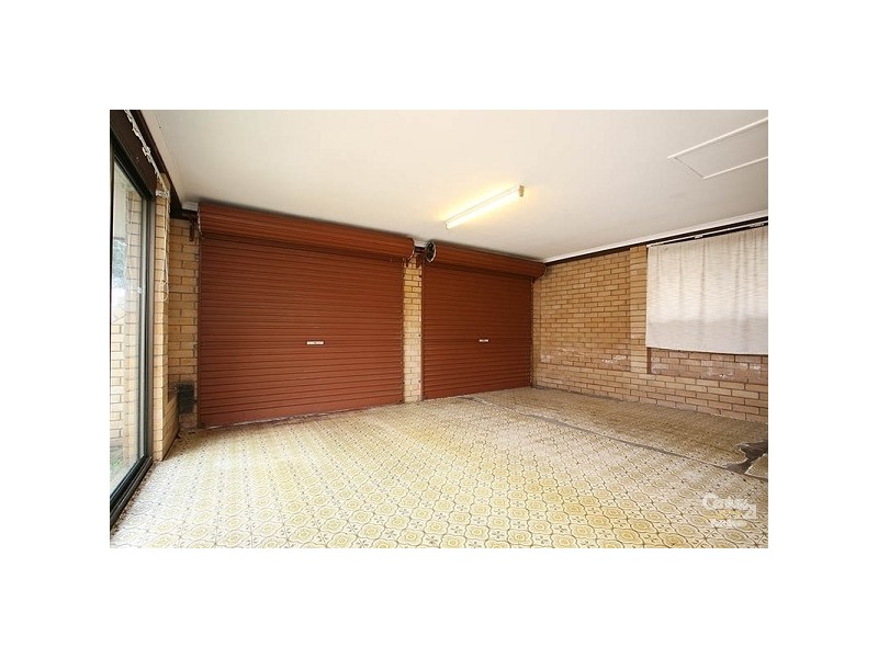 1 Hilarie Avenue, Springwood QLD 4127