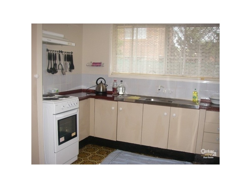 8/84 Ewing Road, Woodridge QLD 4114