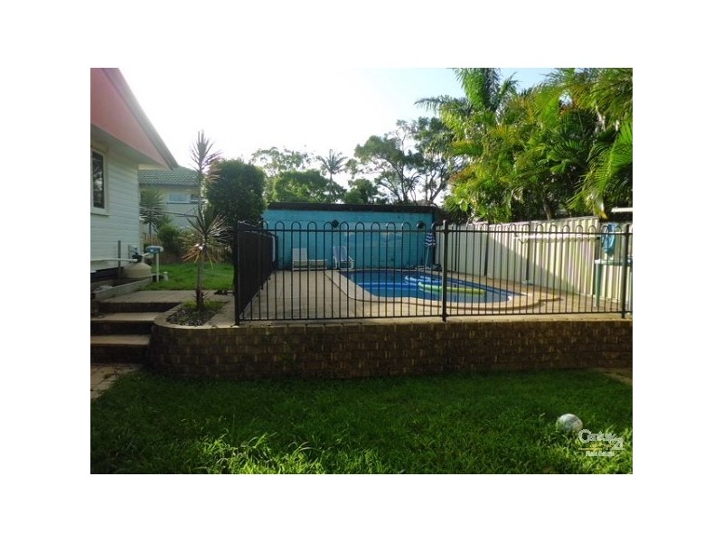 17 Hibiscus Street, Kingston QLD 4114