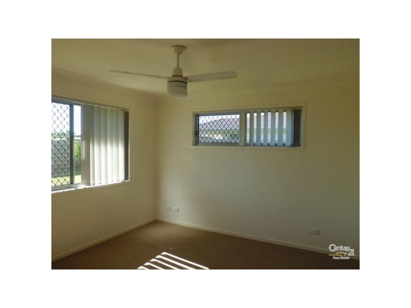 11 Rasmussen Ave, Marsden QLD 4132