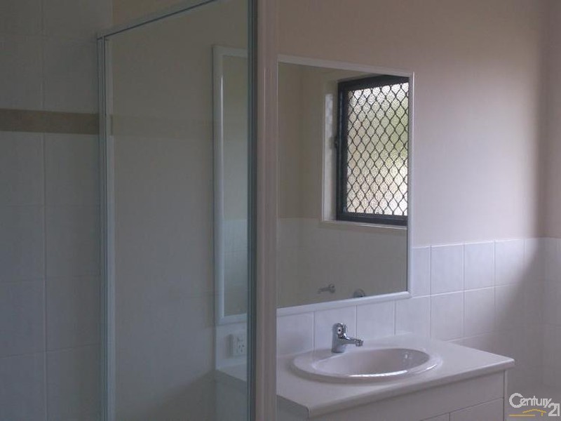 27 Rethan Ct, Marsden QLD 4132