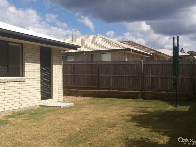 31 Rethan Ct, Marsden QLD 4132