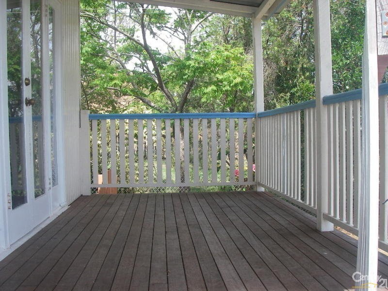 9 Stubbs Road, Woodridge QLD 4114