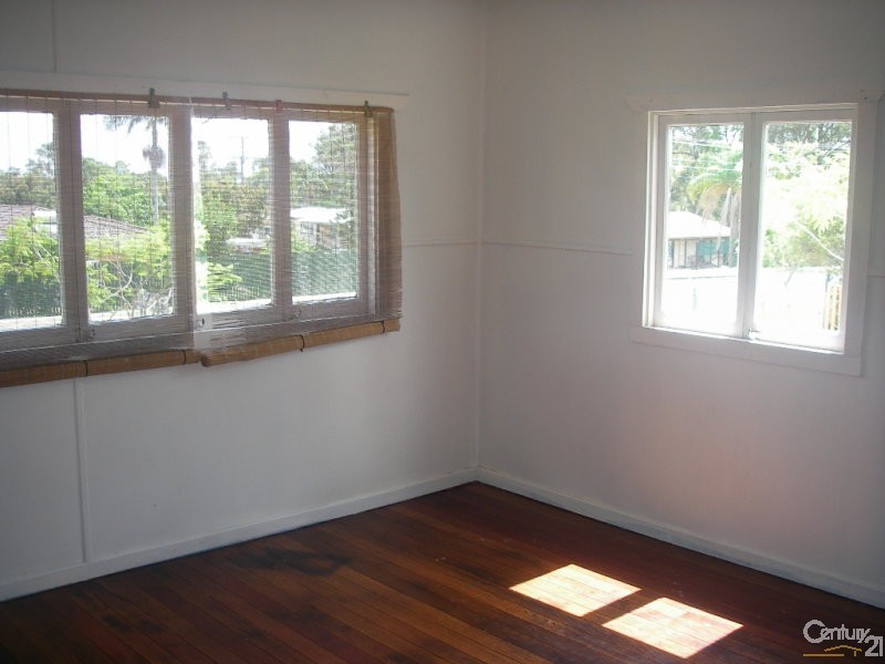 9 Stubbs Road, Woodridge QLD 4114