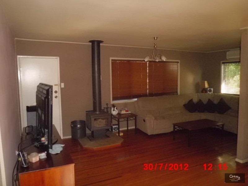 20 Caesar Street, Kingston QLD 4114