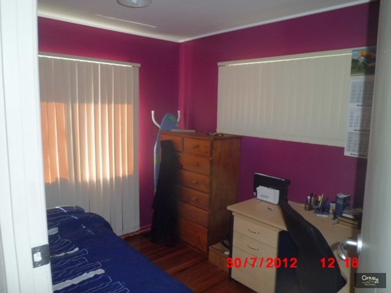 20 Caesar Street, Kingston QLD 4114