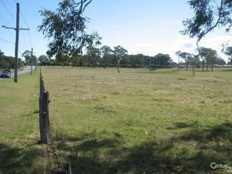 34 Moloney Rd, Loganlea QLD 4131