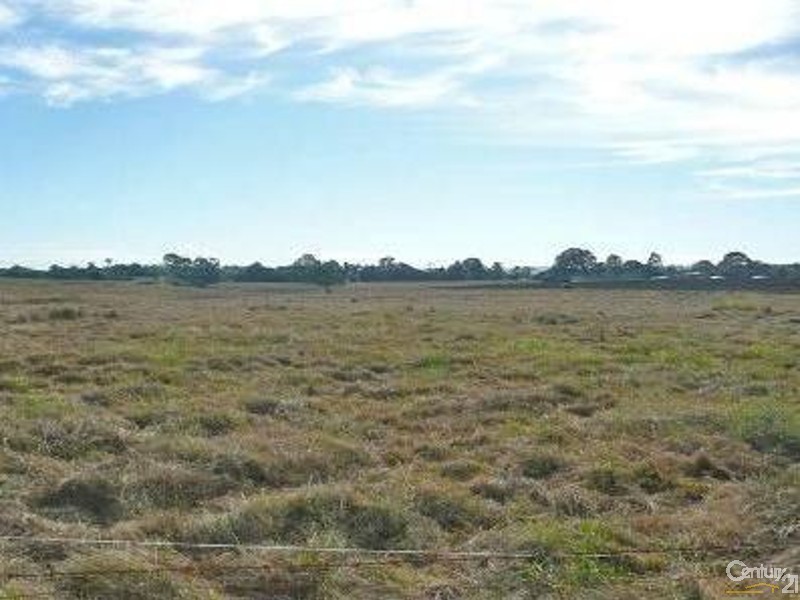 34 Moloney Rd, Loganlea QLD 4131