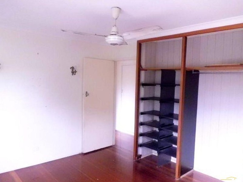 15 Diana St, Underwood QLD 4119