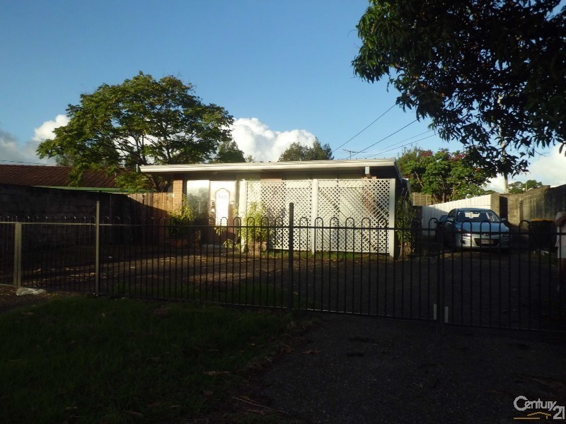 1 Benaud St, Macgregor QLD 4109