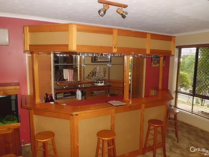 52 Raelene Terrace, Springwood QLD 4127