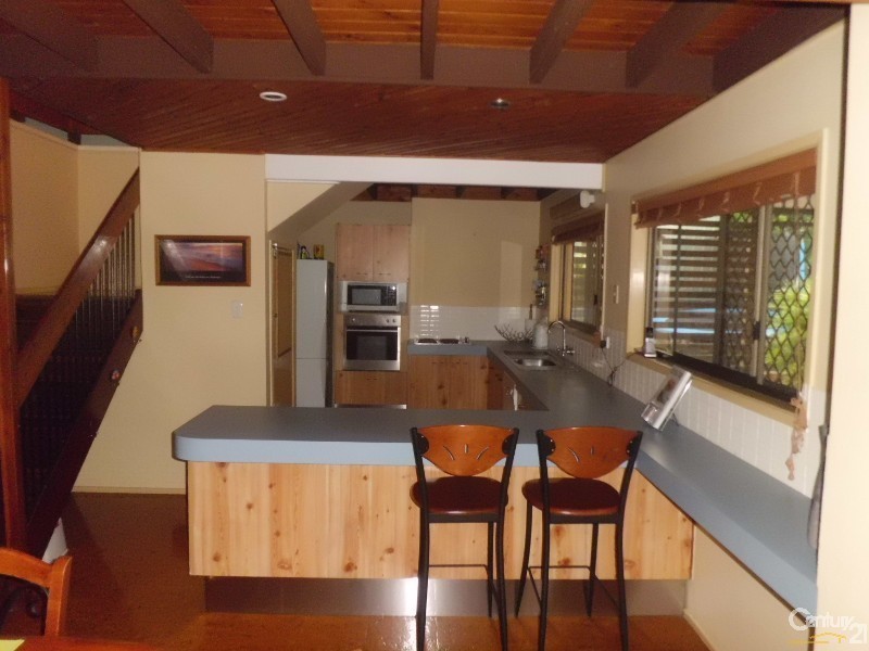 52 Raelene Terrace, Springwood QLD 4127