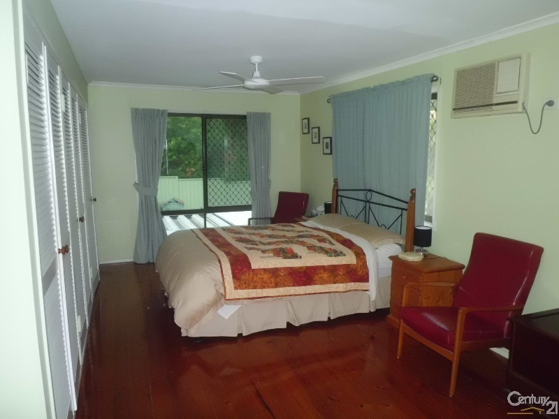 52 Raelene Terrace, Springwood QLD 4127