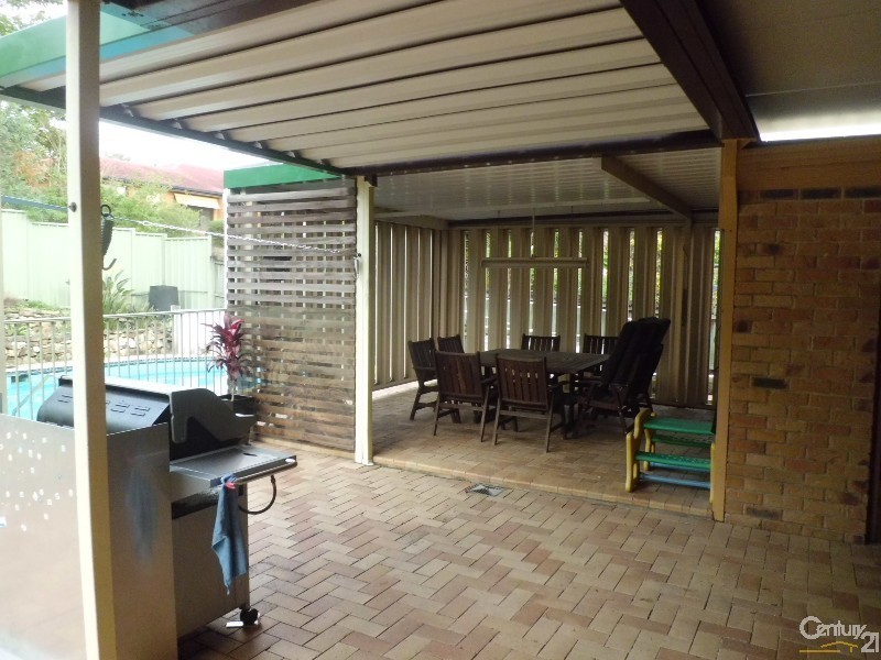 52 Raelene Terrace, Springwood QLD 4127