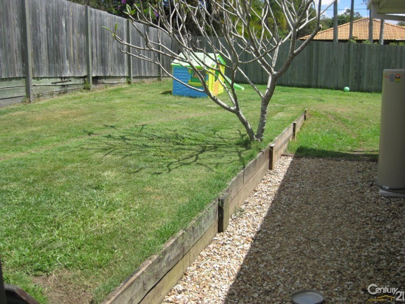 9 Melnik Avenue, Loganlea QLD 4131