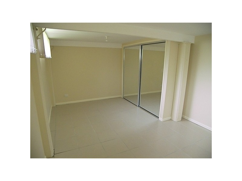 7 Kurrajong St, Woodridge QLD 4114
