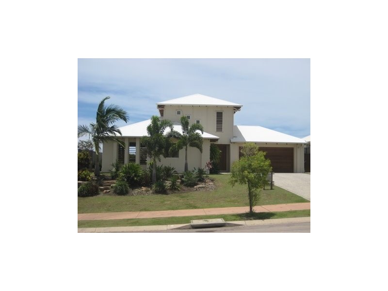 38 Balgownie Drive, Peregian Springs QLD 4573