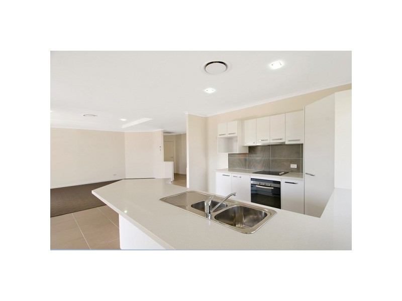 6 Adare Close, Peregian Springs QLD 4573