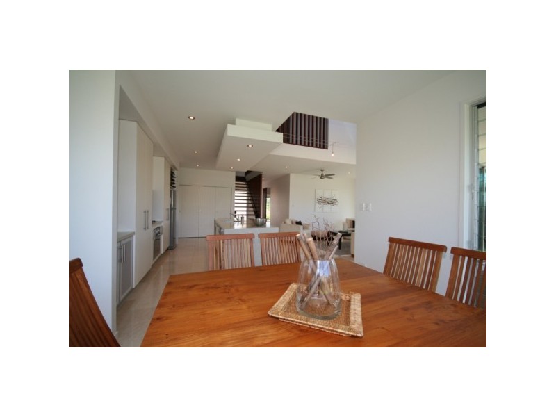31 The Avenue, Peregian Springs QLD 4573