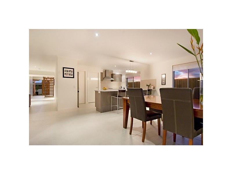 21 Longcove Place, Peregian Springs QLD 4573