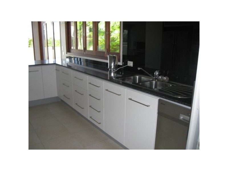 5/115 Peregian Springs Drive, Peregian Springs QLD 4573