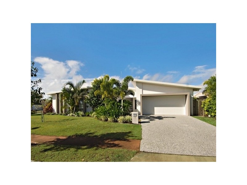 1 Dornoch Way, Peregian Springs QLD 4573