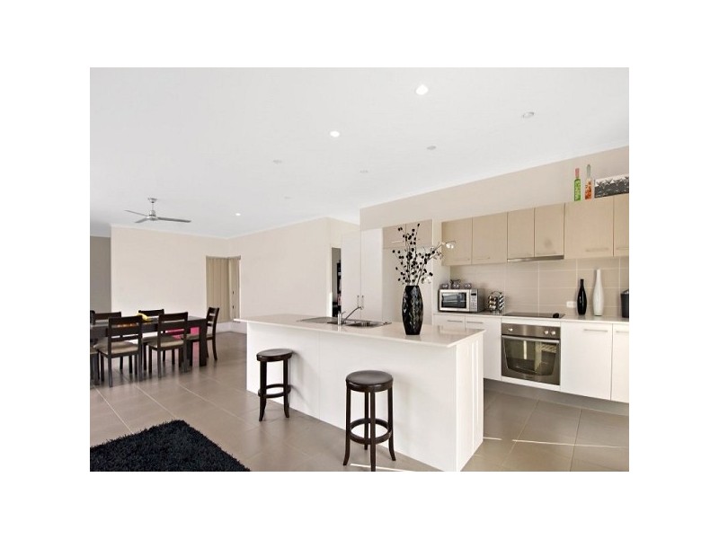 1 Dornoch Way, Peregian Springs QLD 4573