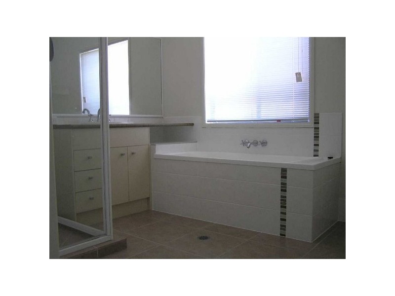 7 Riviera Crescent, Peregian Springs QLD 4573