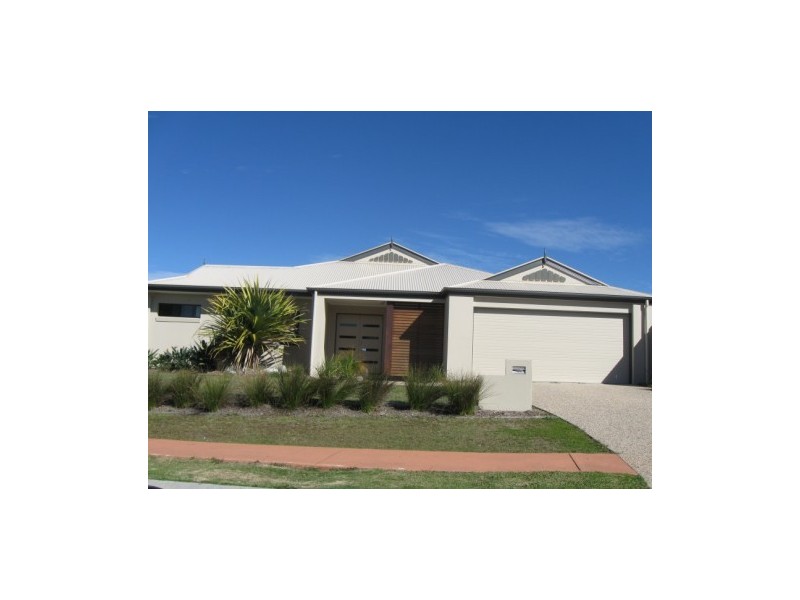 10 Selkirk Way, Peregian Springs QLD 4573